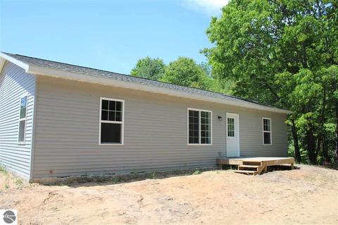 17752 Cinder Rd, Interlochen, MI 49643 photo 1