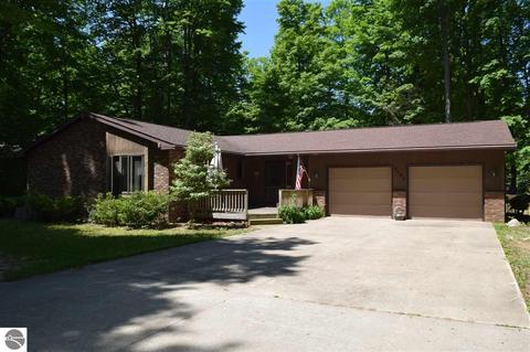 3794 E Shore Dr, Grawn, MI 49637 photo 3