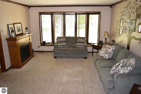 3794 E Shore Dr, Grawn, MI 49637 photo 5