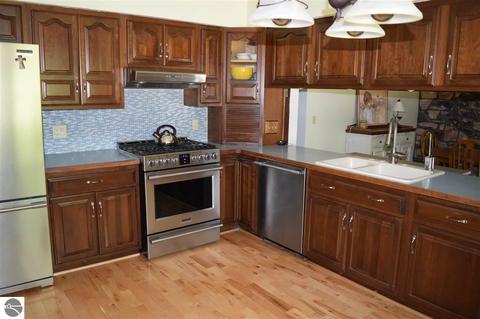 3794 E Shore Dr, Grawn, MI 49637 photo 10