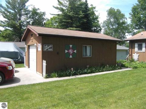 5169 Sumac Trl, Lupton, MI 48635 photo 6