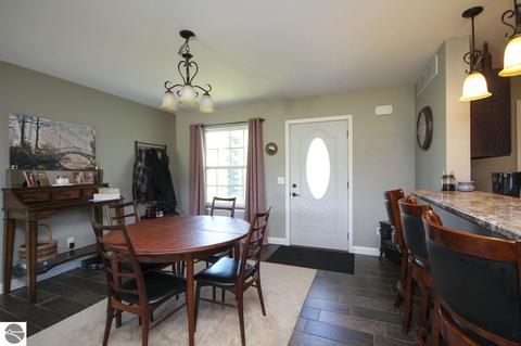 4488 E Millbrook Rd, Mount Pleasant, MI 48858 photo 5