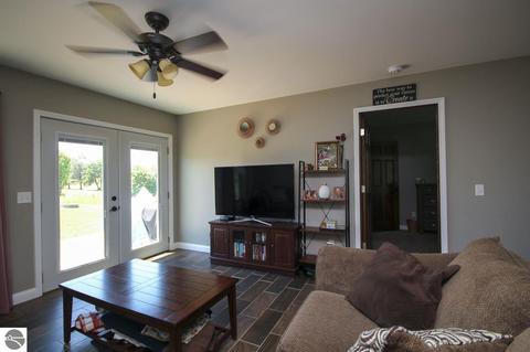 4488 E Millbrook Rd, Mount Pleasant, MI 48858 photo 16