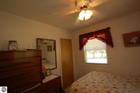 4041 Lone Pine Rd, Harrison, MI 48625 photo 5