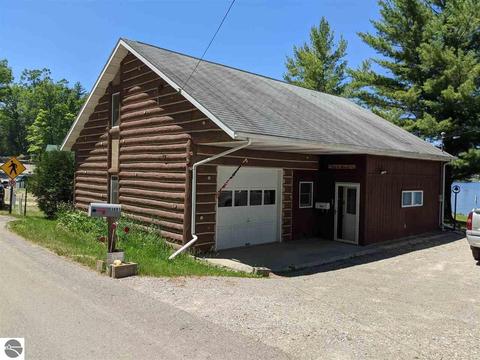 3681 Lakeside Dr, Lupton, MI 48635 photo 3