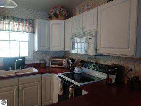 135 S Huron, Au Gres, MI 48703 photo 24