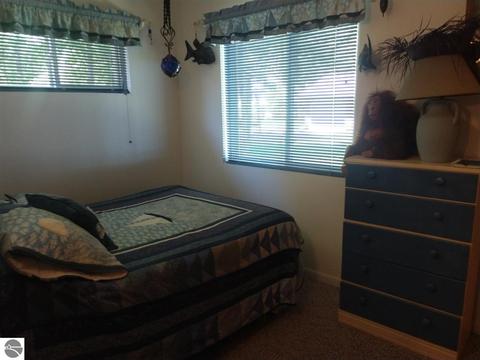 135 S Huron, Au Gres, MI 48703 photo 32