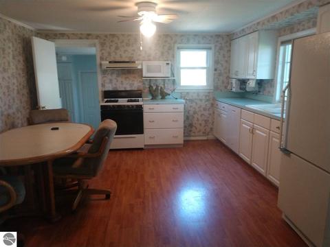 363 N Huron Rd, Au Gres, MI 48703 photo 9