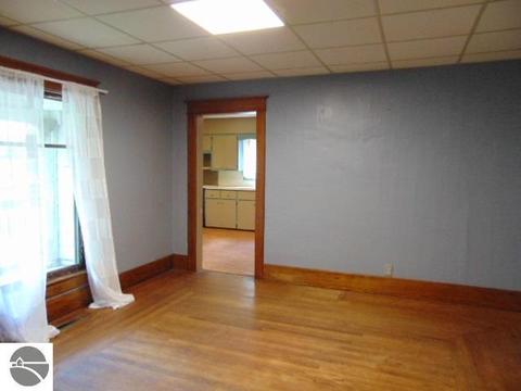321 N Maple St, Ithaca, MI 48847 photo 11