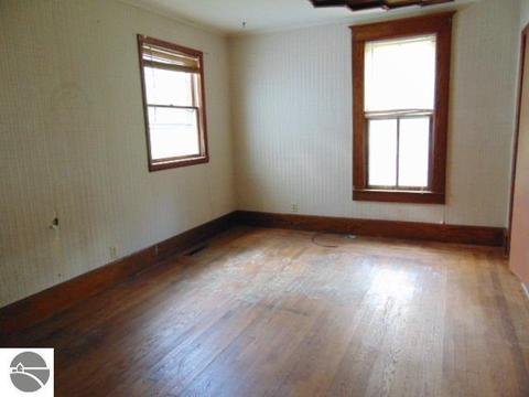 321 N Maple St, Ithaca, MI 48847 photo 22