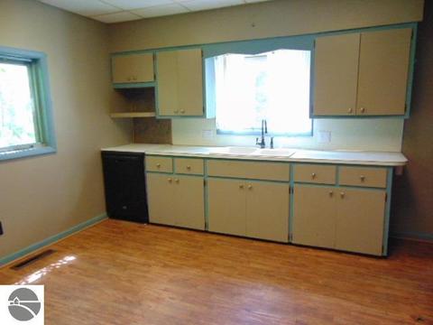 321 N Maple St, Ithaca, MI 48847 photo 10