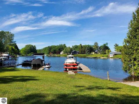6820 E Harbor Dr, Elk Rapids, MI 49629 photo 23