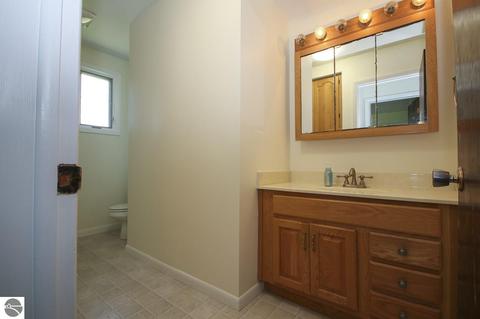 1701 E River Rd, Mount Pleasant, MI 48858 photo 25