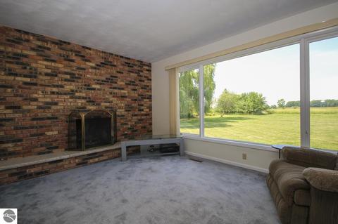 1701 E River Rd, Mount Pleasant, MI 48858 photo 15