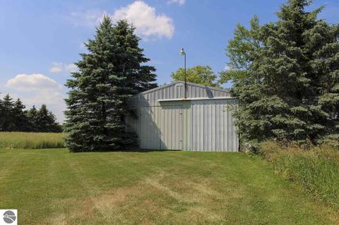 1701 E River Rd, Mount Pleasant, MI 48858 photo 41