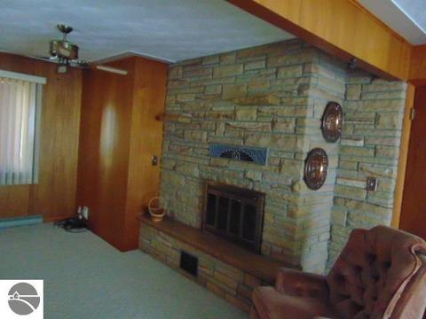 2655 E Buchanan Rd, Ithaca, MI 48847 photo 9