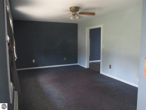 339 Schoolcrest Dr, Shepherd, MI 48883 photo 14