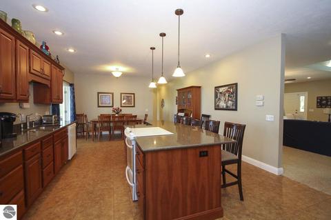7572 S Shepherd Rd, Shepherd, MI 48883 photo 13