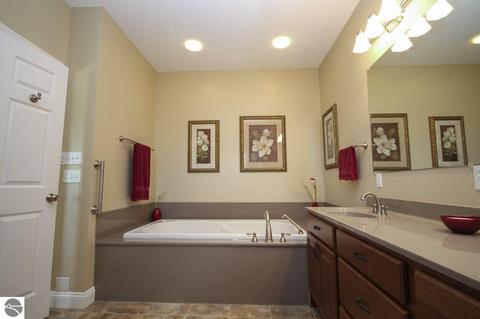 7572 S Shepherd Rd, Shepherd, MI 48883 photo 39