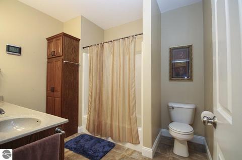 7572 S Shepherd Rd, Shepherd, MI 48883 photo 47
