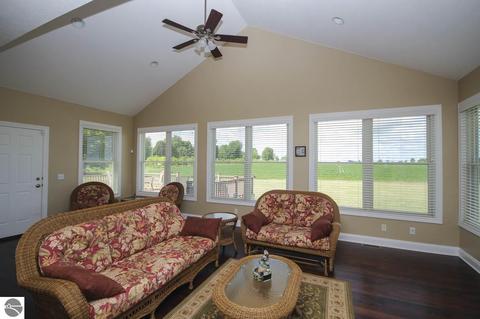 7572 S Shepherd Rd, Shepherd, MI 48883 photo 23