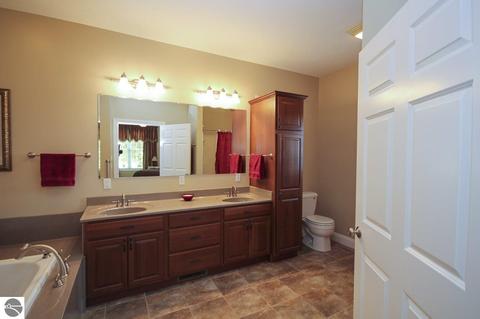7572 S Shepherd Rd, Shepherd, MI 48883 photo 36