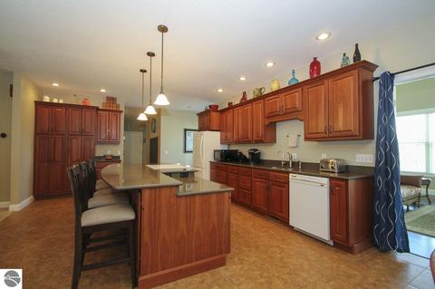 7572 S Shepherd Rd, Shepherd, MI 48883 photo 18
