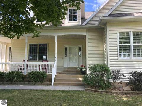 7572 S Shepherd Rd, Shepherd, MI 48883 photo 6