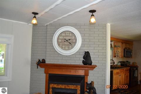 17062 Fourth St, Arcadia, MI 49613 photo 25