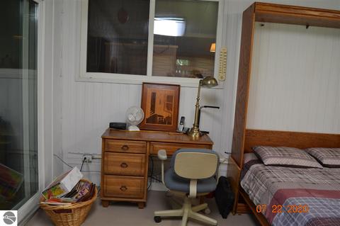 17062 Fourth St, Arcadia, MI 49613 photo 46