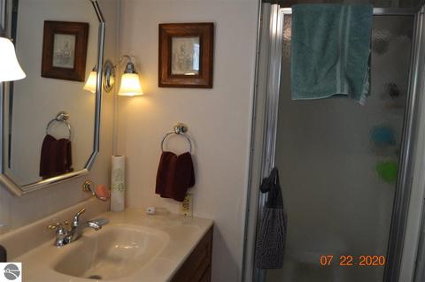 17062 Fourth St, Arcadia, MI 49613 photo 39