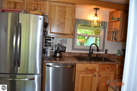 17062 Fourth St, Arcadia, MI 49613 photo 29