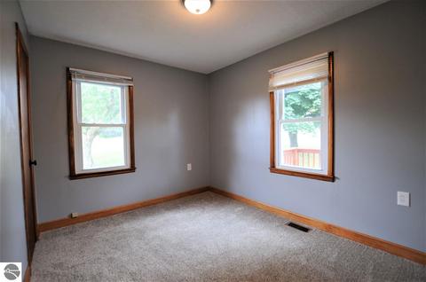 715 State St, Manton, MI 49663 photo 10