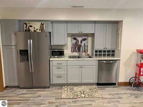 2670 E Blanchard Rd, Shepherd, MI 48883 photo 38