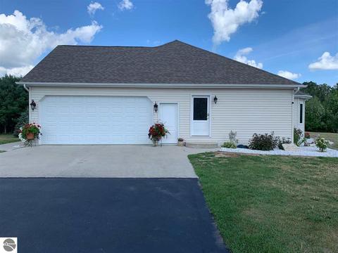2670 E Blanchard Rd, Shepherd, MI 48883 photo 10
