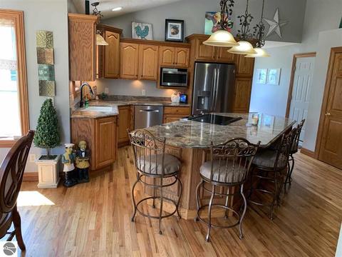 2670 E Blanchard Rd, Shepherd, MI 48883 photo 21