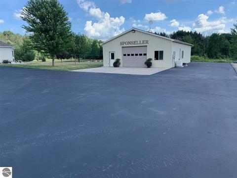2670 E Blanchard Rd, Shepherd, MI 48883 photo 12