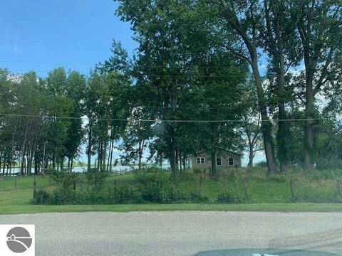 2242 Green Dr, Au Gres, MI 48703 photo 3
