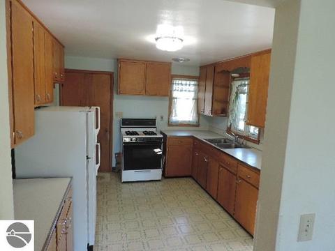 990 S Barry Rd, Ithaca, MI 48847 photo 16