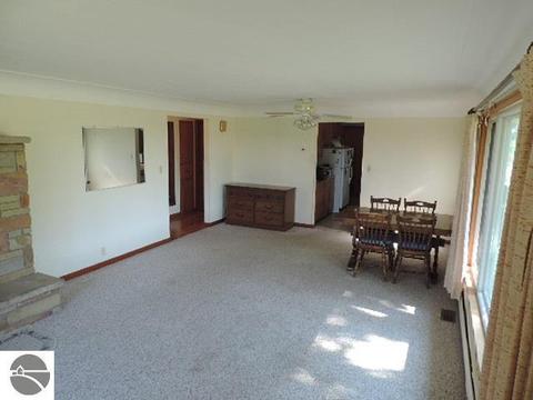 990 S Barry Rd, Ithaca, MI 48847 photo 17