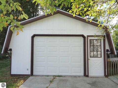2153 Pine River Rd, Standish, MI 48658 photo 8