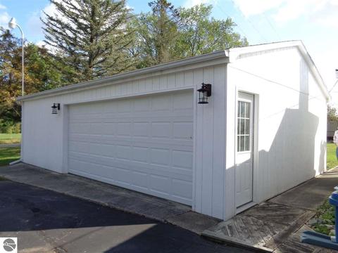2153 Pine River Rd, Standish, MI 48658 photo 9