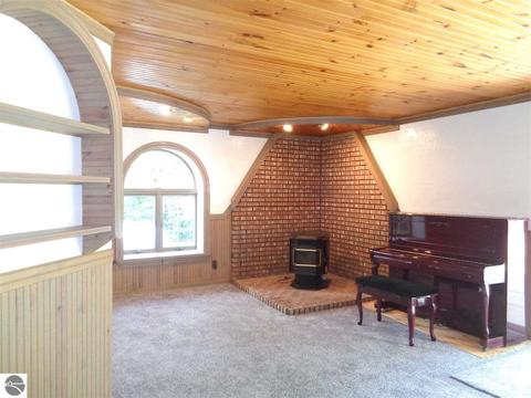 2153 Pine River Rd, Standish, MI 48658 photo 6