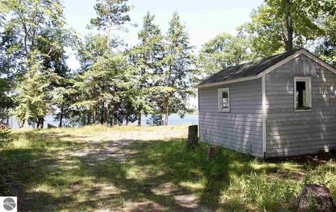8766 Deadstream Rd, Honor, MI 49640 photo 4
