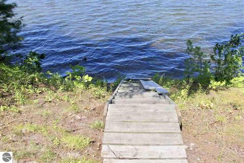 8766 Deadstream Rd, Honor, MI 49640 photo 2