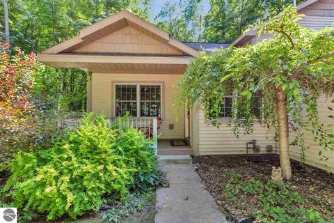 10925 E Dylan Dr, Interlochen, MI 49643 photo 18