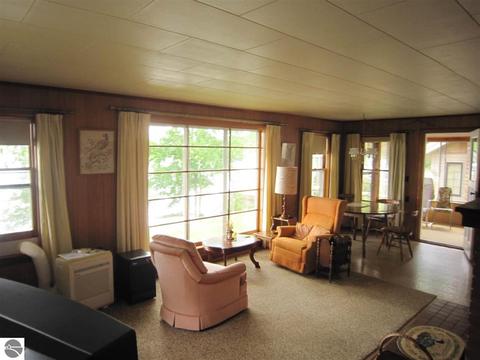2585 Birch Point Dr, Lupton, MI 48635 photo 19