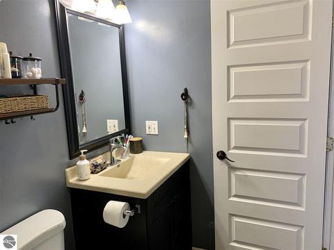 6037 Cedar Dr, Cadillac, MI 49601 photo 14