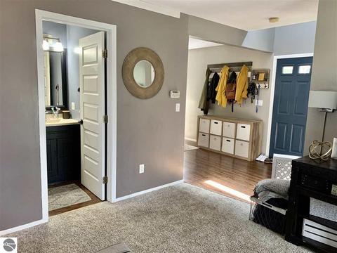 6037 Cedar Dr, Cadillac, MI 49601 photo 12