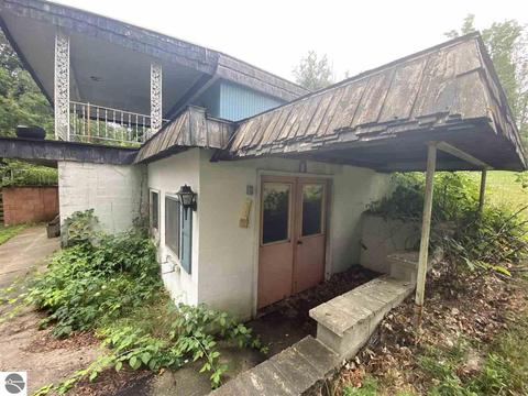 112 Randolph St, Manton, MI 49663 photo 31